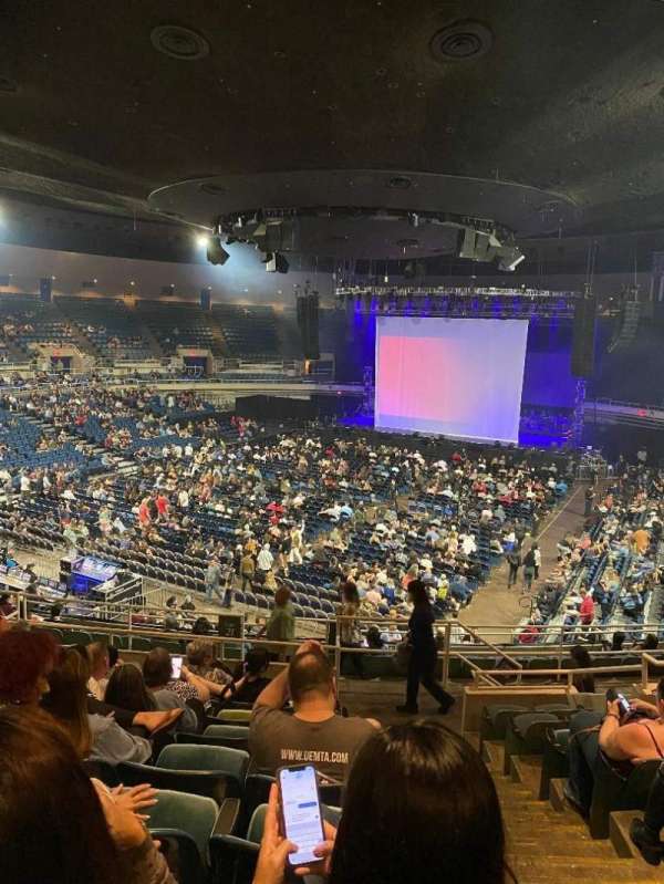 Blaisdell Arena, bloc: 31, rangée: L, place: 1