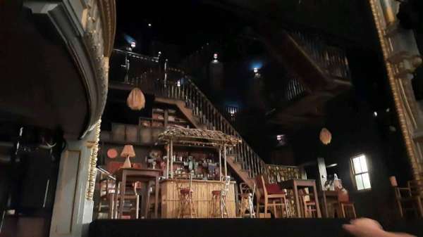 Harold Pinter Theatre, bloc: Stalls, rangée: E, place: 19