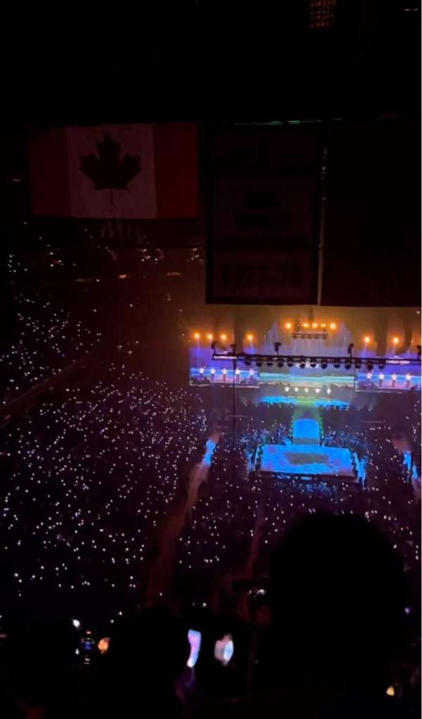 Capital One Arena, bloc: 407, rangée: O, place: 21