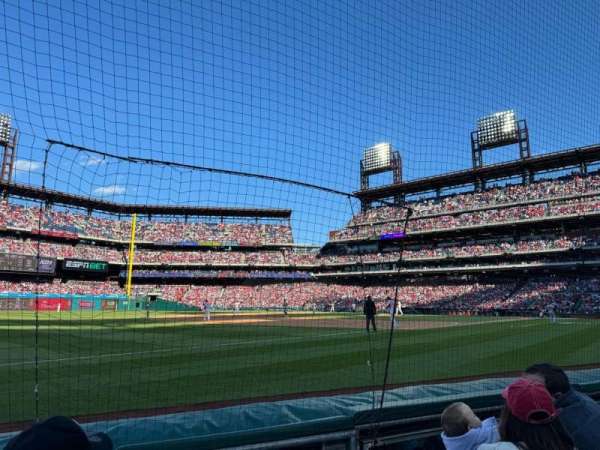 Citizens Bank Park, bloc: 136, rangée: 3, place: 1