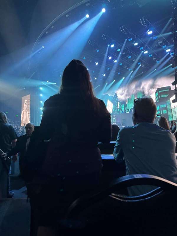 PH Live, bloc: Prem, rangée: 15, place: 12