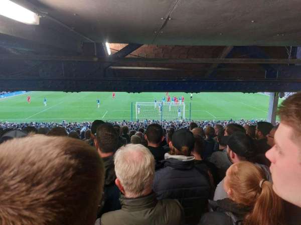 Goodison Park, bloc: GT4, rangée: QQ, place: 110-111