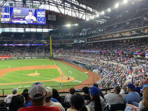 Globe Life Field, bloc: 110, rangée: 8, place: 15