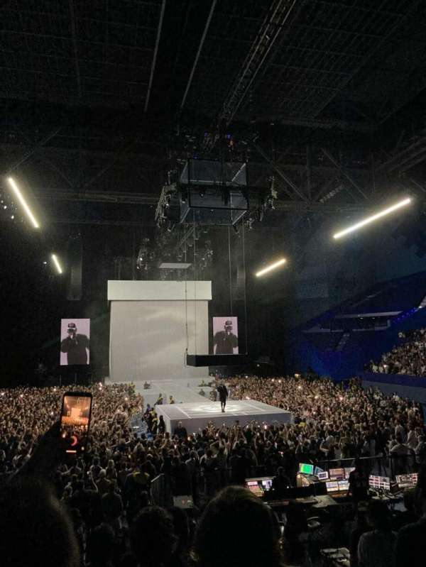 RAC Arena, bloc: 208, rangée: R, place: 13