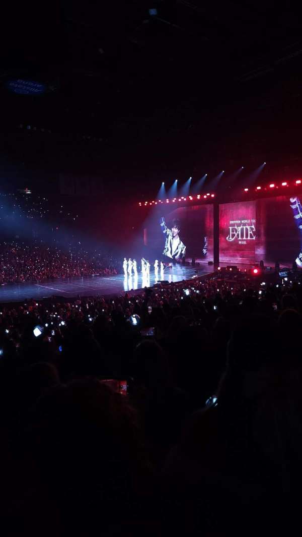 Allstate Arena, bloc: 111, rangée: N, place: 22