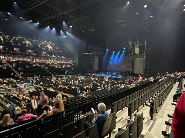 Co-op Live, bloc: 111, rangée: 18, place: 294