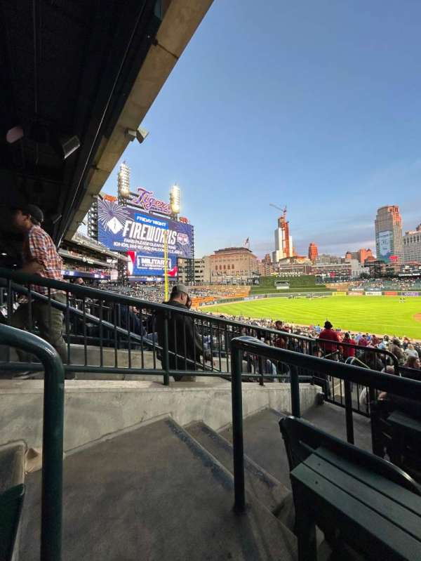 Comerica Park, bloc: 136A, rangée: C, place: 4,5