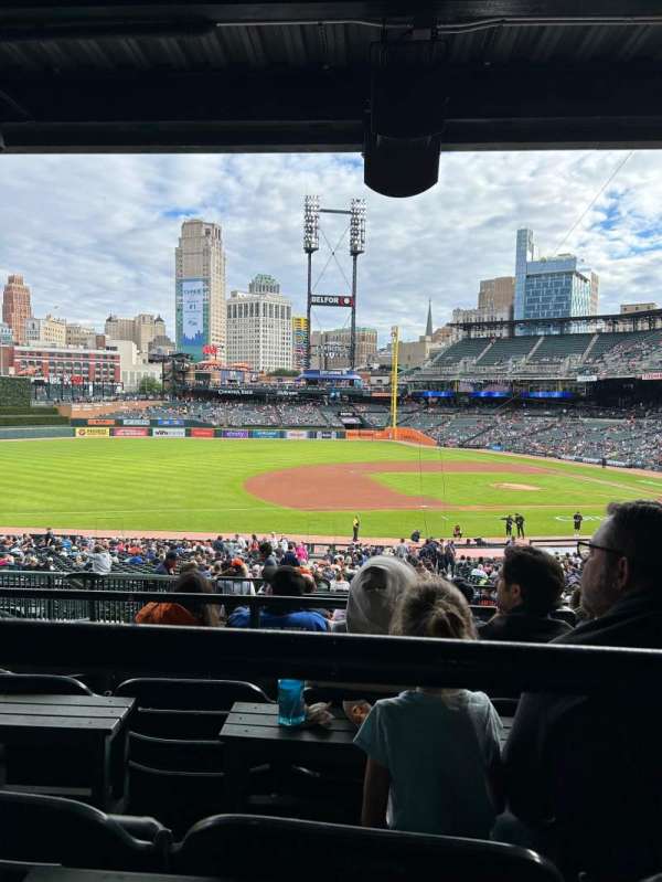 Comerica Park, bloc: 136a, rangée: G, place: 4, 5
