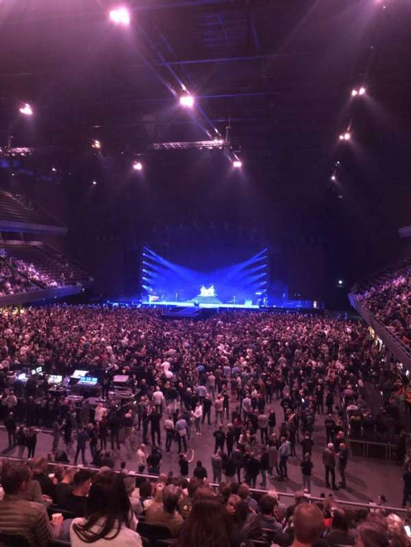 Ziggo Dome, bloc: 106, rangée: 13, place: 185