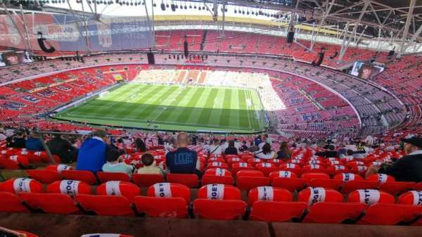 Wembley Stadium, bloc: 524