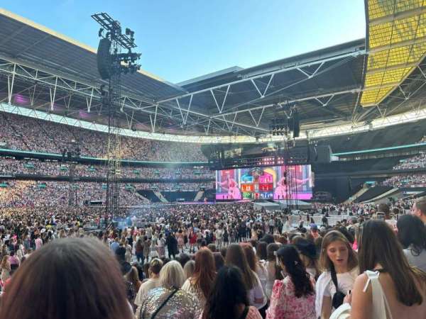 Wembley Stadium, bloc: 103, rangée: 13, place: 56