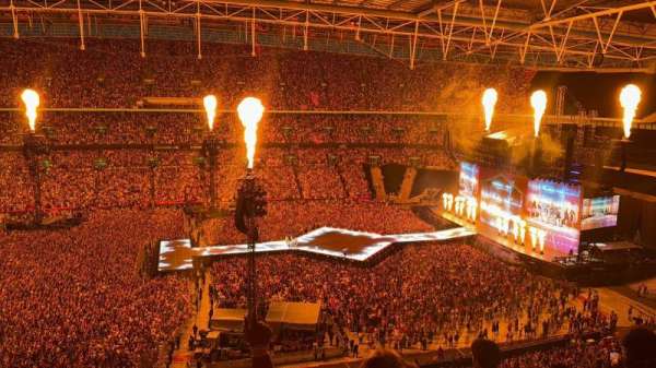 Wembley Stadium, bloc: 501, rangée: 6, place: 2