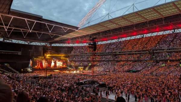 Wembley Stadium, bloc: 118, rangée: 36, place: 177