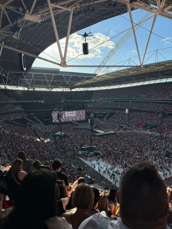 Wembley Stadium, bloc: 519, rangée: 16, place: 169