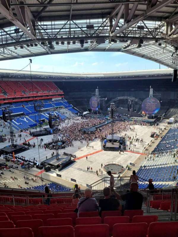 Parc Olympique Lyonnais, bloc: 428, rangée: 15, place: 286