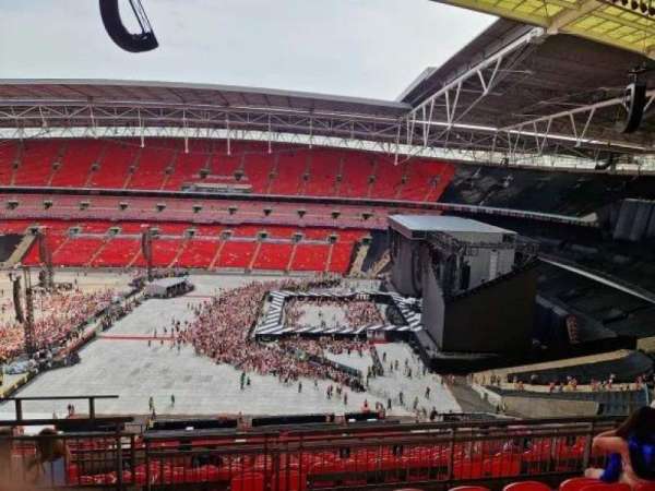 Wembley Stadium, bloc: 550, rangée: 14, place: 308