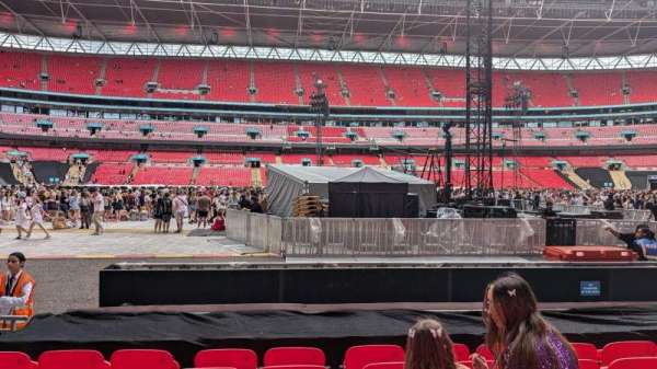Wembley Stadium, bloc: 124, rangée: 7, place: 35