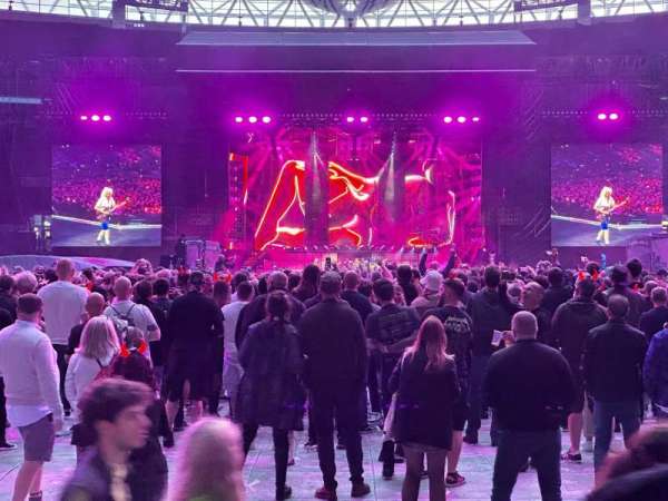 Wembley Stadium, bloc: 112, rangée: 3, place: 6