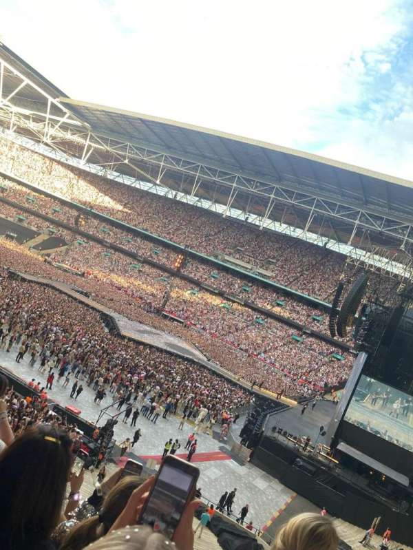 Wembley Stadium, bloc: 247, rangée: 4, place: 187