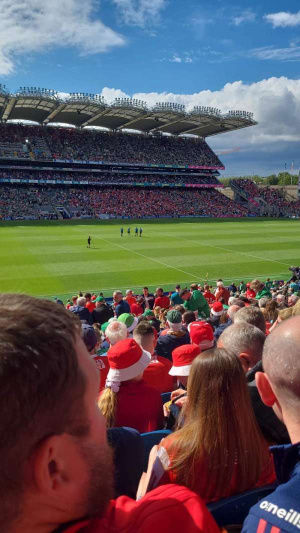 Croke Park, bloc: 307, rangée: LL, place: 22