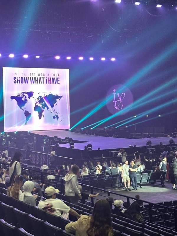 Accor Arena, bloc: Gradin P, rangée: 18, place: 28