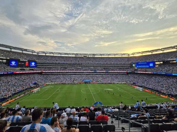 MetLife Stadium, bloc: 215, rangée: 12, place: 4