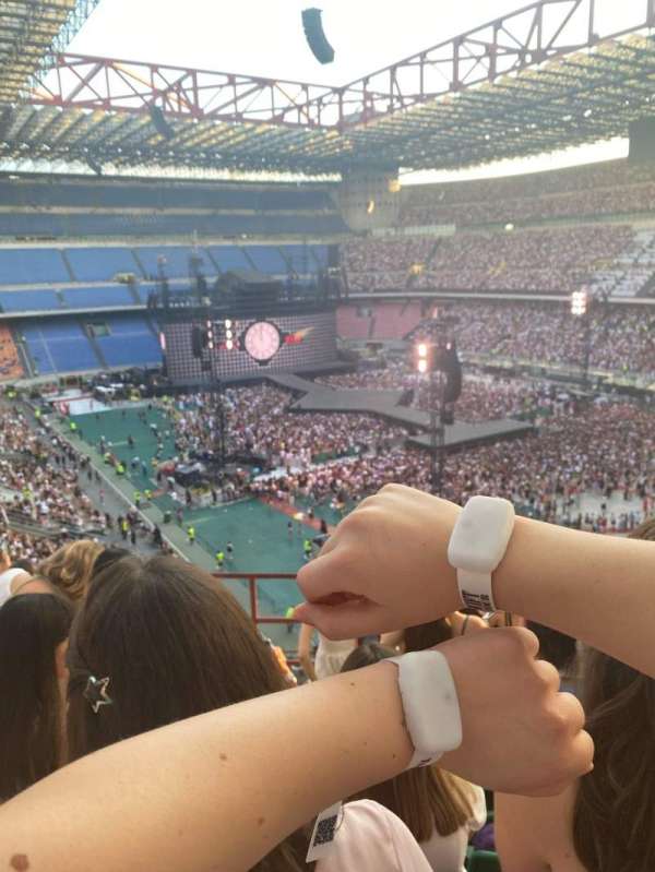 San Siro, bloc: 254, rangée: 6, place: 10