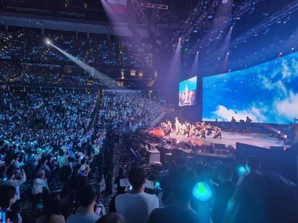 State Farm Arena, bloc: 106, rangée: F, place: 7