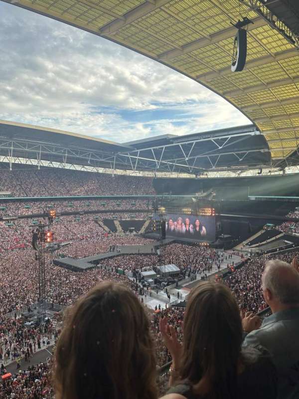 Wembley Stadium, bloc: 504, rangée: 2, place: 120