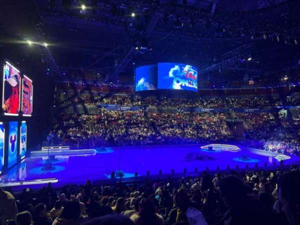 Qudos Bank Arena, bloc: 19, rangée: E, place: 428