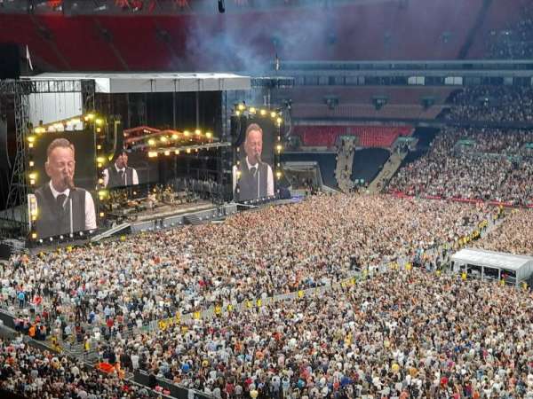 Wembley Stadium, bloc: 524, rangée: 2, place: 333