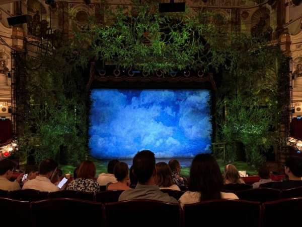 london coliseum, bloc: Dress circle, rangée: E, place: 32