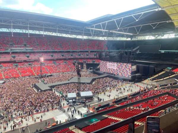 Wembley Stadium, bloc: 502, rangée: 2, place: 52