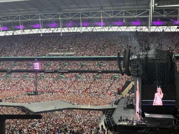 Wembley Stadium, bloc: 248, rangée: 13, place: 200