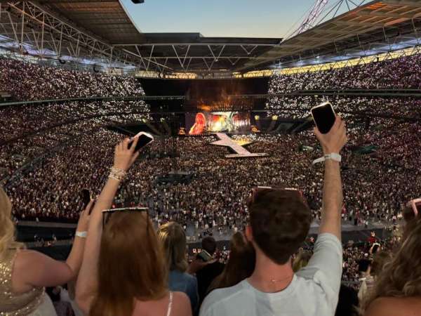 Wembley Stadium, bloc: 516, rangée: 6, place: 68