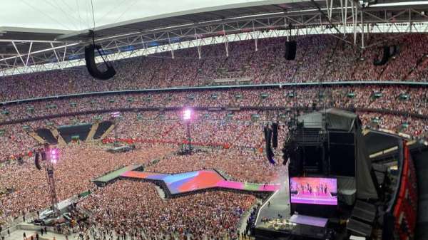 Wembley Stadium, bloc: 547, rangée: 22, place: 212