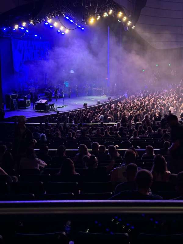 PH Live, bloc: 209, place: 6