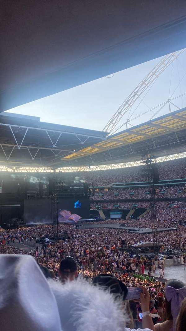 Wembley Stadium, bloc: 118, rangée: 41, place: 182