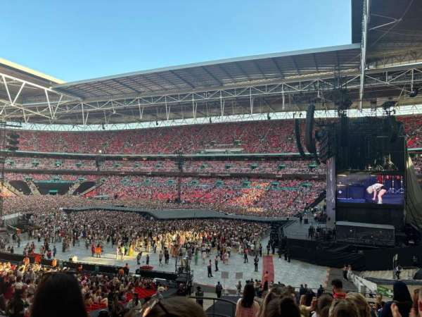 Wembley Stadium, bloc: 140, rangée: 39, place: 184