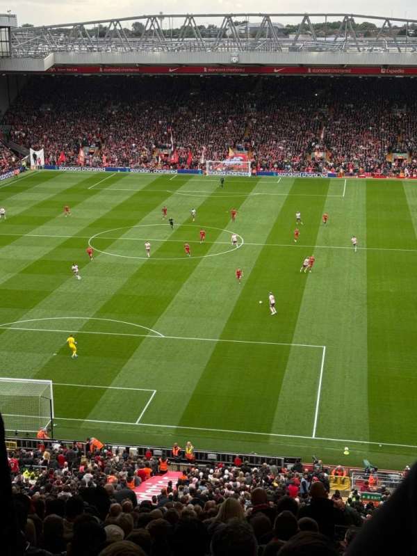 Anfield, bloc: AU6, rangée: 27, place: 162