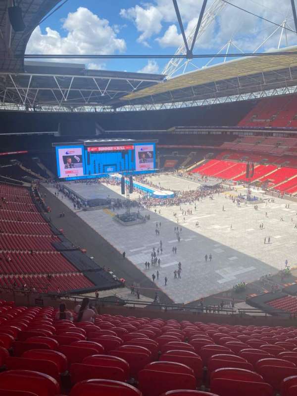 Wembley Stadium, bloc: 518, rangée: 15