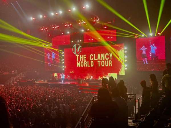 Moody Center, bloc: 108, rangée: C, place: 13