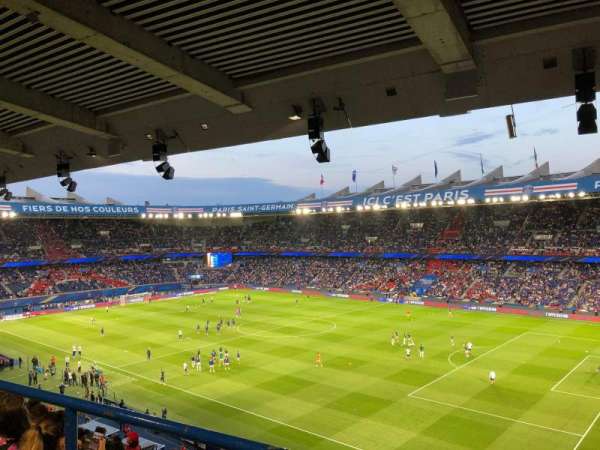 Parc des Princes, bloc: 423, rangée: 14, place: 20