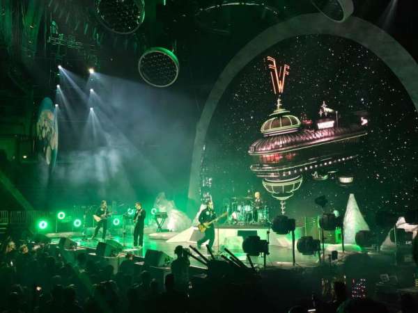 Nationwide Arena, bloc: 102, rangée: F, place: 8