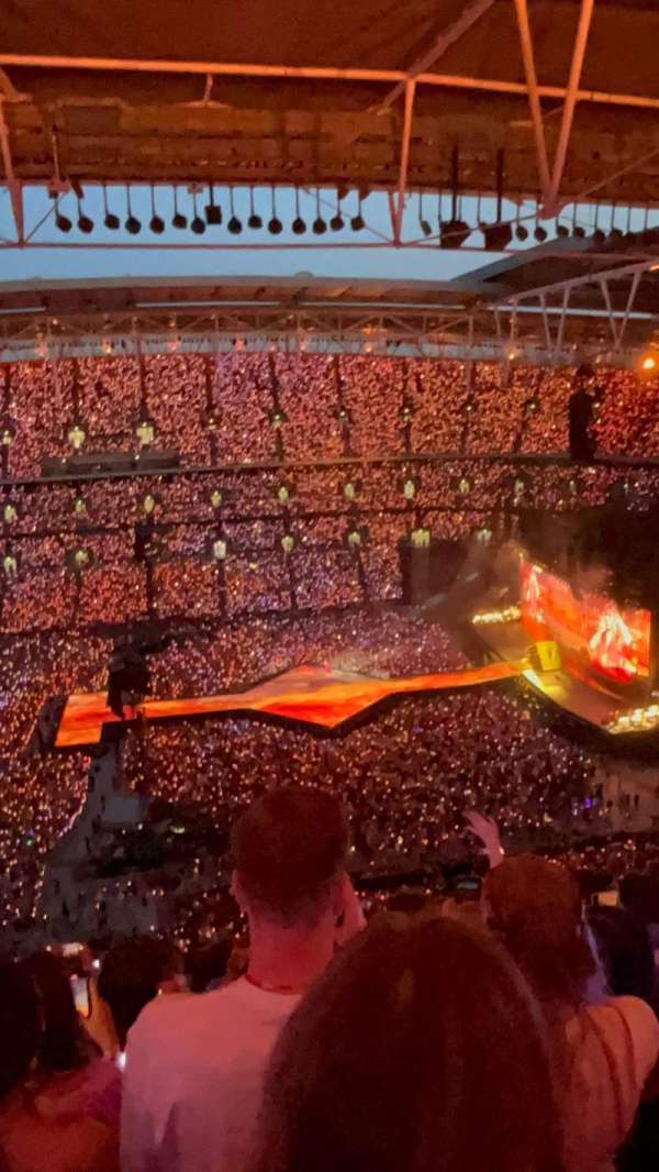 Wembley Stadium, bloc: 552, rangée: 33, place: 356