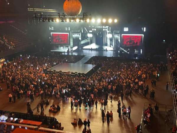 Ziggo Dome, bloc: 206, rangée: 1, place: 199