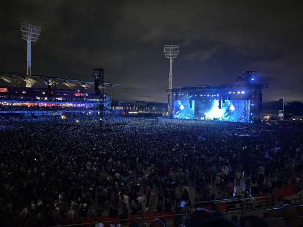 People First Stadium, bloc: 214, rangée: H, place: 312