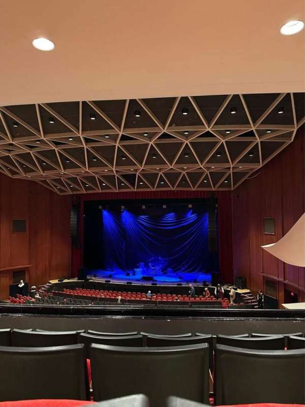Chrysler Hall, bloc: Dress RC, rangée: E, place: 13