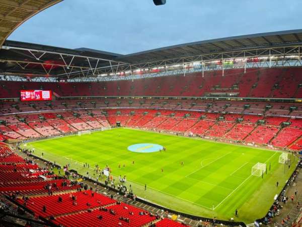 Wembley Stadium, bloc: 547, rangée: 5, place: 230