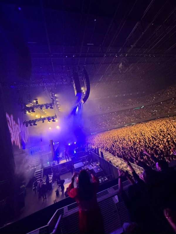 Ziggo Dome, bloc: 111, rangée: 3, place: 408